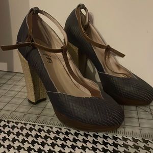 Fairly robin platform shoes purple 7.5